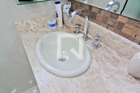 Apartamento à venda com 287m², 3 quartos e 4 vagasBanheiro da Suíte