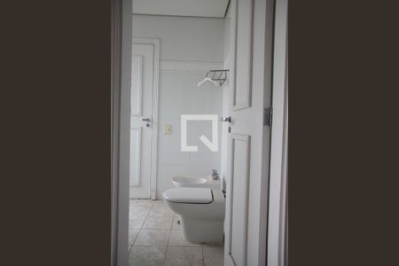 Apartamento à venda com 300m², 4 quartos e 4 vagas Apartamento à venda com 300m², 4 quartos e 4 vagasbanheiro quarto 1 e 2