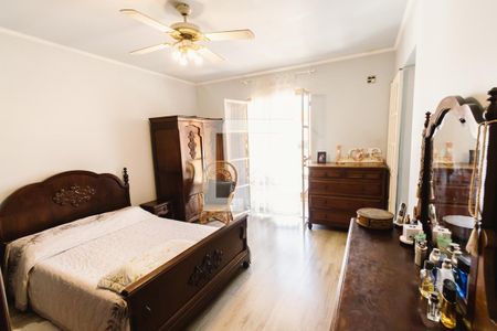 Casa à venda com 280m², 2 quartos e 2 vagas Casa à venda com 280m², 2 quartos e 2 vagasCasa 2 Suíte 1