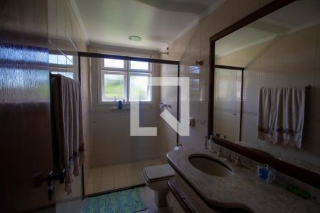 Casa à venda com 285m², 4 quartos e 2 vagas Casa à venda com 285m², 4 quartos e 2 vagasBanheiro 2