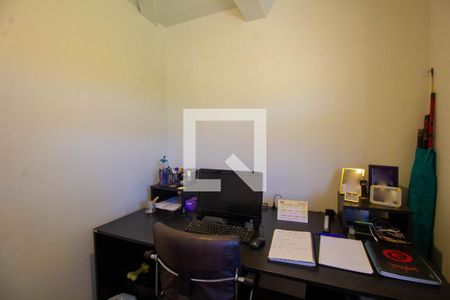 Casa à venda com 285m², 4 quartos e 2 vagas Casa à venda com 285m², 4 quartos e 2 vagasQuarto de Serviço