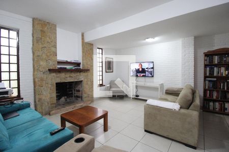 Casa à venda com 500m², 5 quartos e 3 vagasSala 2