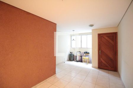 Sala de apartamento para alugar com 3 quartos, 75m² em Santa Rosa, Belo Horizonte