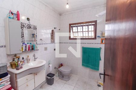 Casa à venda com 238m², 4 quartos e 4 vagasBanheiro da Suíte