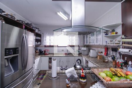 Casa à venda com 238m², 4 quartos e 4 vagasCopa e Cozinha