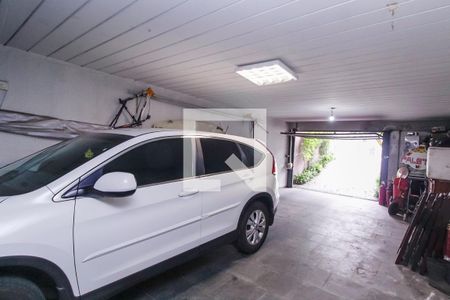 Casa à venda com 238m², 4 quartos e 4 vagasGaragem