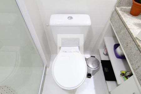 Apartamento à venda com 69m², 2 quartos e 1 vagaBanheiro Social