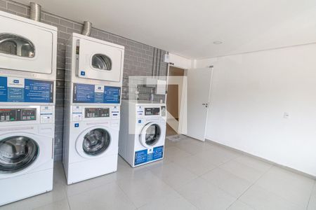 Apartamento à venda com 38m², 2 quartos e sem vaga Apartamento à venda com 38m², 2 quartos e sem vagaArea Comum - Lavanderia