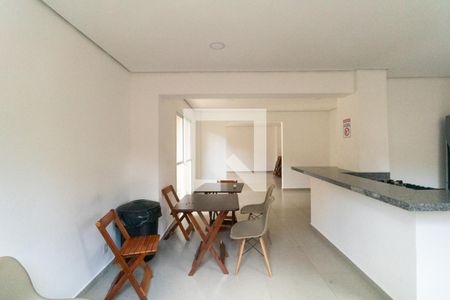 Apartamento à venda com 38m², 2 quartos e sem vaga Apartamento à venda com 38m², 2 quartos e sem vagaÁrea comum - Salão de festas