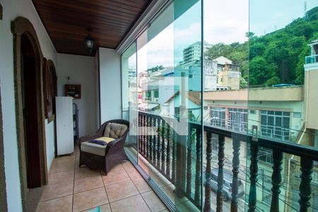 Casa de condomínio à venda com 310m², 4 quartos e 2 vagasVista da Suíte 1