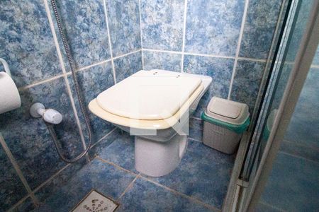 Casa de condomínio à venda com 310m², 4 quartos e 2 vagasBanheiro da Suíte 2