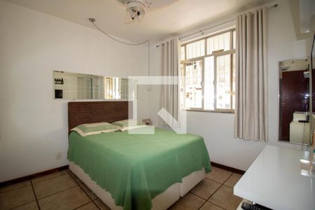 Casa de condomínio à venda com 310m², 4 quartos e 2 vagasSuíte 2