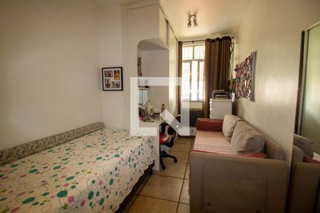 Casa de condomínio à venda com 310m², 4 quartos e 2 vagasQuarto 4