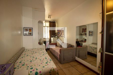 Casa de condomínio à venda com 310m², 4 quartos e 2 vagasQuarto 4