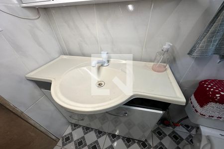 Casa à venda com 120m², 3 quartos e 4 vagasPia do Banheiro Social