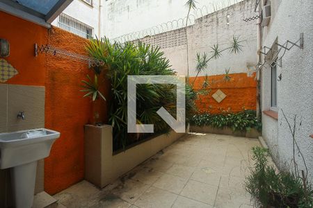 Apartamento à venda com 70m², 2 quartos e sem vagaArea de serviço