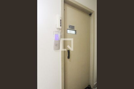 Apartamento à venda com 70m², 2 quartos e sem vagaElevador