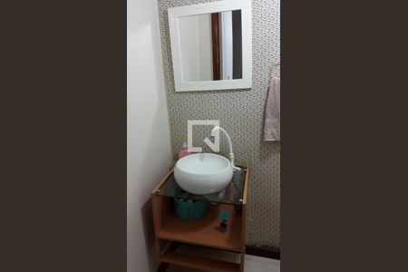 Casa à venda com 200m², 3 quartos e 3 vagas