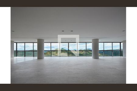 Apartamento à venda com 671m², 4 quartos e 6 vagas