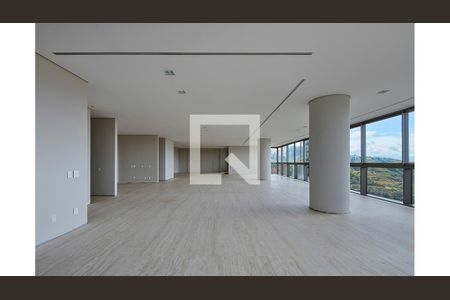 Apartamento à venda com 671m², 4 quartos e 6 vagas