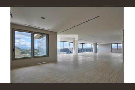 Apartamento à venda com 671m², 4 quartos e 6 vagas
