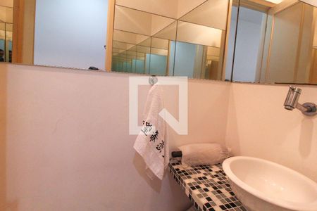 Apartamento à venda com 114m², 2 quartos e 1 vaga Apartamento à venda com 114m², 2 quartos e 1 vagaLavabo