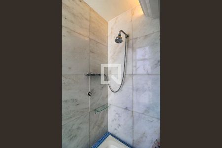 Apartamento à venda com 114m², 2 quartos e 1 vaga Apartamento à venda com 114m², 2 quartos e 1 vagaBanheiro da Suíte