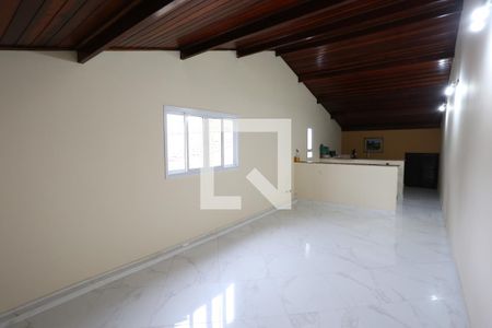 Casa à venda com 278m², 3 quartos e 4 vagasTerraço