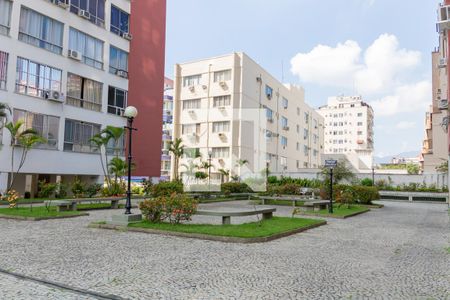 Apartamento à venda com 80m², 3 quartos e 1 vaga Apartamento à venda com 80m², 3 quartos e 1 vagaÁrea comum