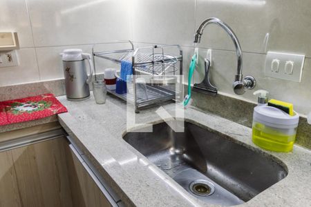 Apartamento à venda com 105m², 3 quartos e 1 vaga Apartamento à venda com 105m², 3 quartos e 1 vagaCozinha Pia