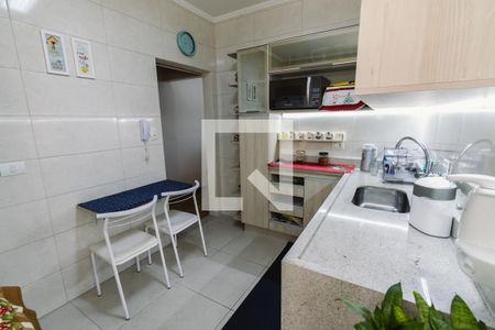 Apartamento à venda com 105m², 3 quartos e 1 vaga Apartamento à venda com 105m², 3 quartos e 1 vagaCozinha