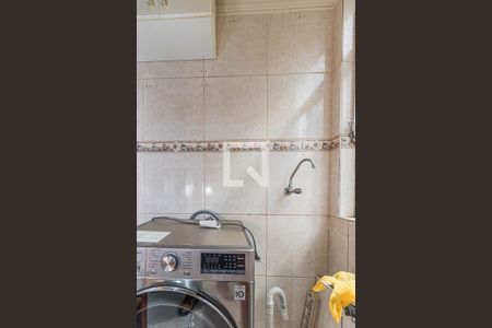 Apartamento para alugar com 60m², 2 quartos e sem vagaCozinha e Área de Serviço