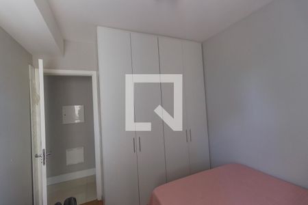 Apartamento à venda com 107m², 3 quartos e 2 vagasQuarto 3
