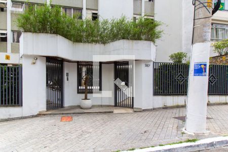Apartamento à venda com 109m², 3 quartos e 1 vaga Apartamento à venda com 109m², 3 quartos e 1 vagaFachada