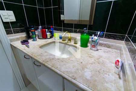 Apartamento à venda com 109m², 3 quartos e 1 vaga Apartamento à venda com 109m², 3 quartos e 1 vagaBanheiro
