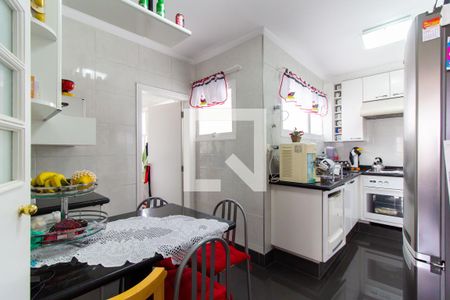 Apartamento à venda com 109m², 3 quartos e 1 vaga Apartamento à venda com 109m², 3 quartos e 1 vagaCozinha