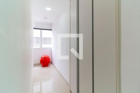 Apartamento à venda com 109m², 3 quartos e 1 vaga Apartamento à venda com 109m², 3 quartos e 1 vagaEscritório
