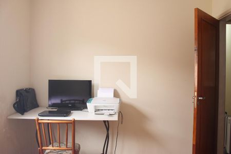 Casa à venda com 120m², 3 quartos e 2 vagasQuarto 2