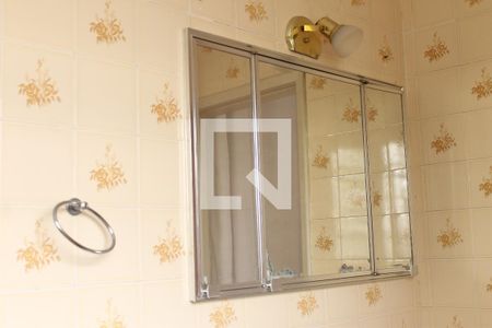 Casa à venda com 120m², 3 quartos e 2 vagasBanheiro da Suíte