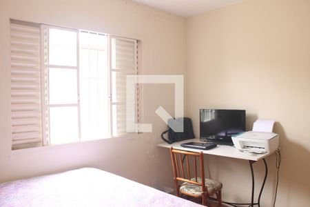 Casa à venda com 120m², 3 quartos e 2 vagasQuarto 2