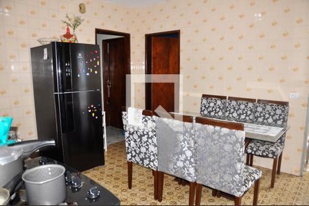 Casa à venda com 338m², 2 quartos e 1 vaga Casa à venda com 338m², 2 quartos e 1 vagaCasa 01 - Detalhe - Cozinha