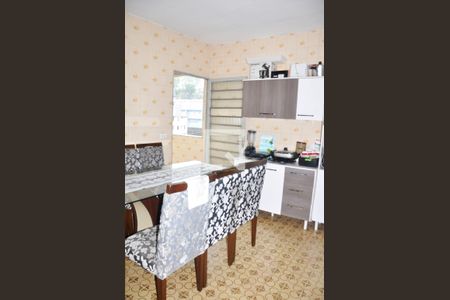 Casa à venda com 338m², 2 quartos e 1 vaga Casa à venda com 338m², 2 quartos e 1 vagaCasa 01 - Detalhe - Cozinha