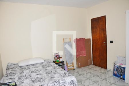 Casa à venda com 338m², 2 quartos e 1 vaga Casa à venda com 338m², 2 quartos e 1 vagaCasa 01 - Detalhe - Quarto 01