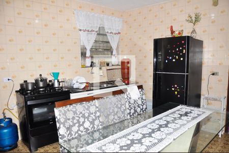 Casa à venda com 338m², 2 quartos e 1 vaga Casa à venda com 338m², 2 quartos e 1 vagaDetalhe - CozinhaCasa 01 -