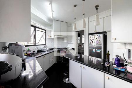 Apartamento à venda com 180m², 4 quartos e 3 vagas