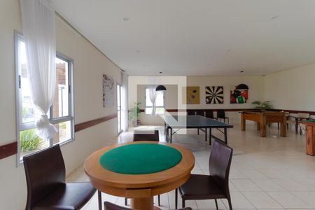 Apartamento para alugar com 49m², 2 quartos e 1 vaga Apartamento para alugar com 49m², 2 quartos e 1 vagaÁrea comum - Salão de Festas