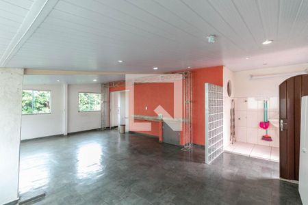 Casa à venda com 174m², 4 quartos e 1 vaga Casa à venda com 174m², 4 quartos e 1 vagaÁrea de Serviço