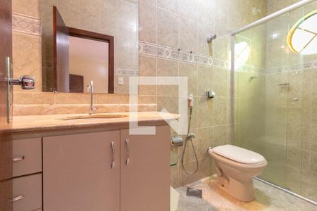 Casa à venda com 174m², 4 quartos e 1 vaga Casa à venda com 174m², 4 quartos e 1 vagaBanheiro da Suíte