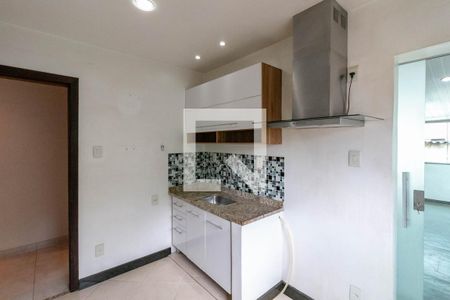Casa à venda com 174m², 4 quartos e 1 vaga Casa à venda com 174m², 4 quartos e 1 vagaCozinha
