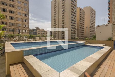 Apartamento à venda com 48m², 1 quarto e sem vaga Apartamento à venda com 48m², 1 quarto e sem vagaÁrea comum - Piscina